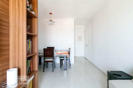 Sala de apartamento para alugar com 3 quartos, 57m² em Vila Talarico, São Paulo