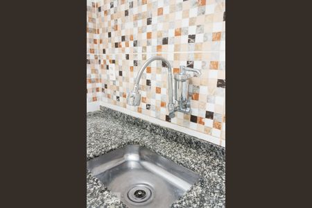 Detalhe da cozinha de apartamento para alugar com 1 quarto, 33m² em Oswaldo Cruz, Rio de Janeiro
