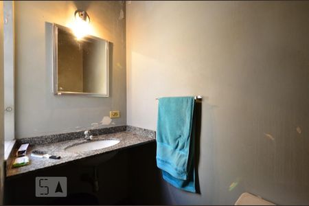 Casa de condomínio para alugar com 154m², 3 quartos e 1 vagaBanheiro Social 2