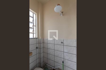 Apartamento à venda com 75m², 2 quartos e sem vagaBanheiro de serviço