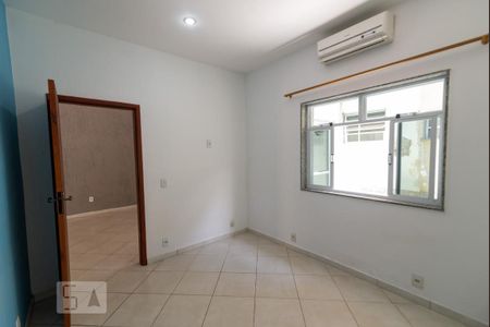 Casa à venda com 101m², 2 quartos e sem vagaQuarto 2