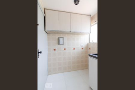 Área de Serviço de apartamento para alugar com 2 quartos, 50m² em Vila Izabel, Curitiba