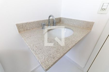 Apartamento à venda com 137m², 3 quartos e 3 vagasBanheiro da Suíte 1