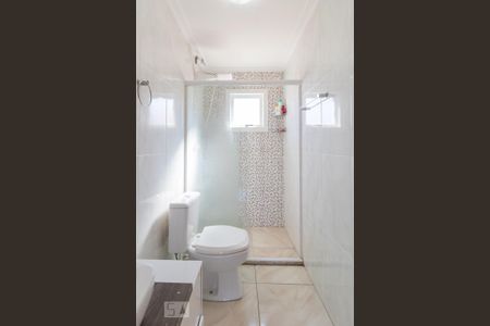 Casa de condomínio para alugar com 185m², 3 quartos e 2 vagasBanheiro Corredor