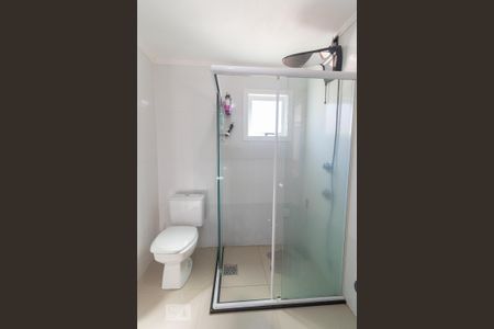 Casa de condomínio para alugar com 185m², 3 quartos e 2 vagasBanheiro do Quarto 3