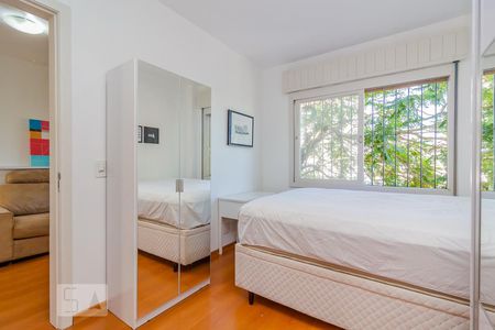 Quarto de apartamento para alugar com 1 quarto, 45m² em Jardim Botânico, Porto Alegre