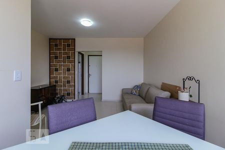 Sala de apartamento para alugar com 2 quartos, 86m² em Saúde, São Paulo