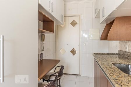 Apartamento para alugar com 69m², 2 quartos e 1 vaga Apartamento para alugar com 69m², 2 quartos e 1 vagaCozinha