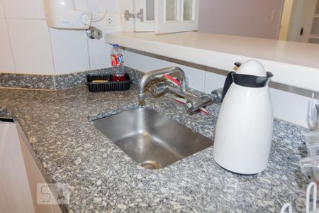 Apartamento à venda com 75m², 3 quartos e 2 vagas Apartamento à venda com 75m², 3 quartos e 2 vagasCozinha