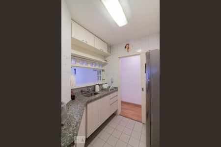 Apartamento à venda com 75m², 3 quartos e 2 vagas Apartamento à venda com 75m², 3 quartos e 2 vagasCozinha