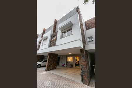 Casa de condomínio para alugar com 185m², 3 quartos e 2 vagasFachada