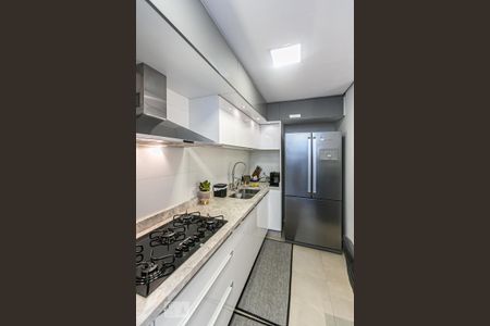 Cozinha de casa de condomínio para alugar com 3 quartos, 185m² em Tristeza, Porto Alegre