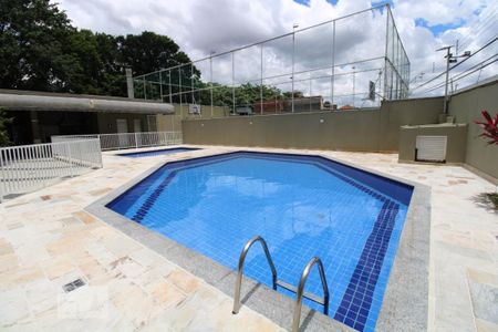 Apartamento à venda com 80m², 3 quartos e 1 vagaÁrea comum - Piscina
