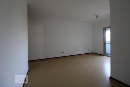 Sala de apartamento para alugar com 3 quartos, 80m² em Bonfim, Campinas