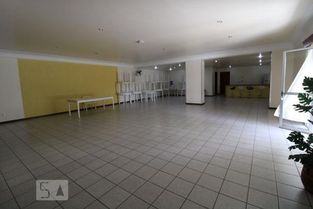 Apartamento à venda com 80m², 3 quartos e 1 vagaÁrea comum - Salão de festas