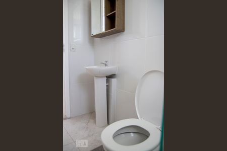 Apartamento para alugar com 60m², 2 quartos e 1 vaga Apartamento para alugar com 60m², 2 quartos e 1 vagaBanheiro da Suíte