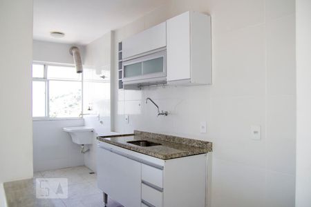 Apartamento para alugar com 60m², 2 quartos e 1 vaga Apartamento para alugar com 60m², 2 quartos e 1 vagaCozinha