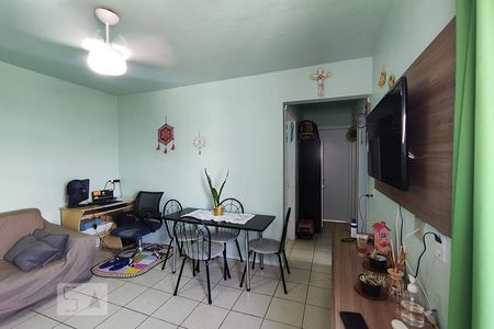 Sala de apartamento à venda com 2 quartos, 60m² em Rondônia, Novo Hamburgo