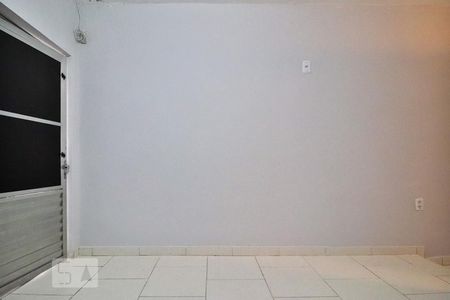 Sala/Cozinha de kitnet/studio para alugar com 1 quarto, 30m² em Santa Efigênia, Belo Horizonte