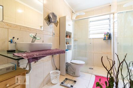 Casa à venda com 480m², 3 quartos e sem vagaBanheiro da Suíte 1