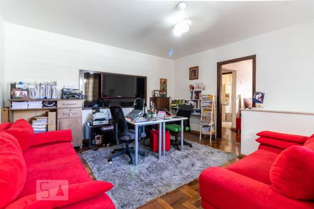 Sala de TV de casa à venda com 3 quartos, 480m² em Vila Sao Paulo, São Paulo