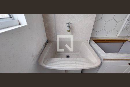 Apartamento para alugar com 42m², 2 quartos e 1 vaga Apartamento para alugar com 42m², 2 quartos e 1 vagaÁrea de ServiçoÁrea de Serviço