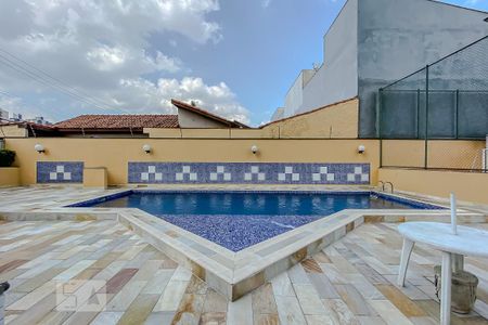 Apartamento à venda com 74m², 3 quartos e 2 vagasÁrea comum - Piscina