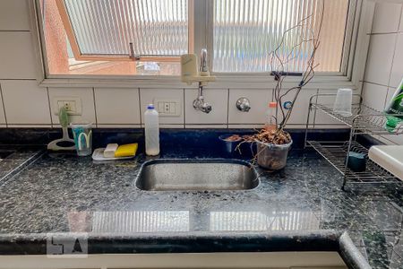 Apartamento à venda com 74m², 3 quartos e 2 vagasDetalhe Cozinha