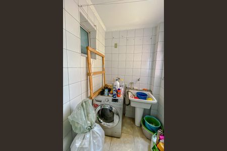 Apartamento à venda com 74m², 3 quartos e 2 vagasLavanderia