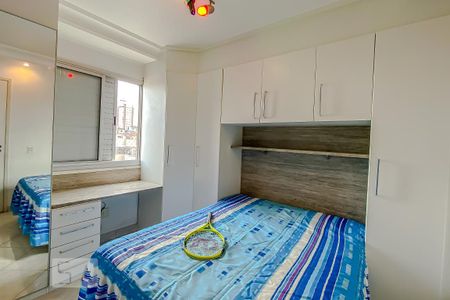 Apartamento à venda com 74m², 3 quartos e 2 vagasQuarto 2