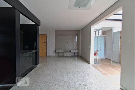 Sala de apartamento à venda com 3 quartos, 210m² em Sagrada Família, Belo Horizonte