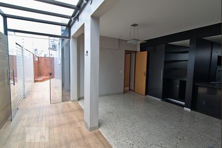 Sala de apartamento à venda com 3 quartos, 210m² em Sagrada Família, Belo Horizonte
