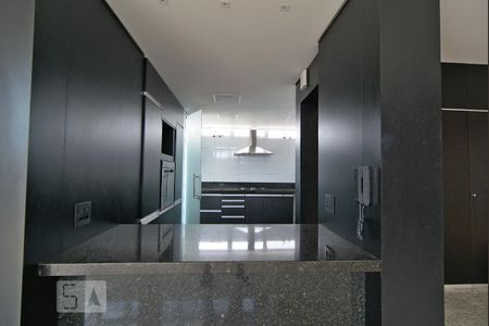 Apartamento à venda com 210m², 3 quartos e 3 vagasCozinha