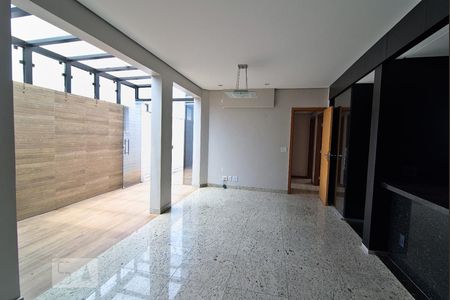 Sala de apartamento à venda com 3 quartos, 210m² em Sagrada Família, Belo Horizonte