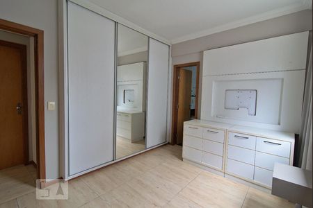 Quarto Suíte de apartamento à venda com 3 quartos, 210m² em Sagrada Família, Belo Horizonte