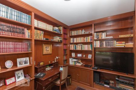 Apartamento à venda com 200m², 4 quartos e 3 vagasEscritório