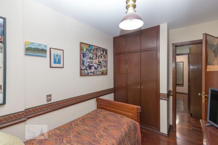 Apartamento à venda com 200m², 4 quartos e 3 vagasSuíte 2