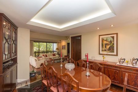 Apartamento à venda com 200m², 4 quartos e 3 vagasSala de Jantar
