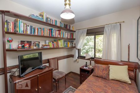 Apartamento à venda com 200m², 4 quartos e 3 vagasSuíte 2