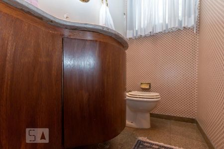 Apartamento à venda com 200m², 4 quartos e 3 vagasLavabo