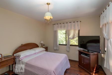 Apartamento à venda com 200m², 4 quartos e 3 vagasSuíte 1