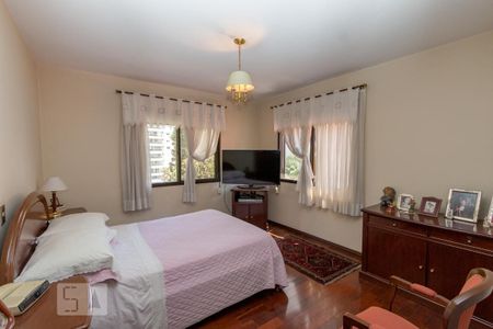 Apartamento à venda com 200m², 4 quartos e 3 vagasSuíte 1