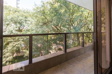 Apartamento à venda com 200m², 4 quartos e 3 vagasVaranda da Sala