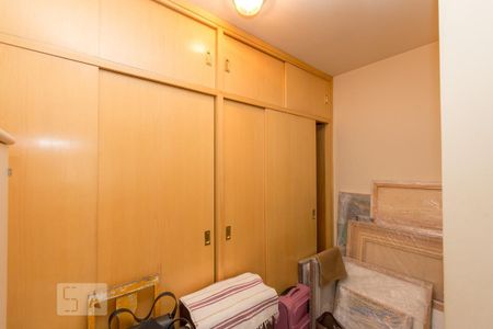 Apartamento à venda com 200m², 4 quartos e 3 vagasQuarto de Serviço