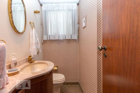 Apartamento à venda com 200m², 4 quartos e 3 vagasLavabo