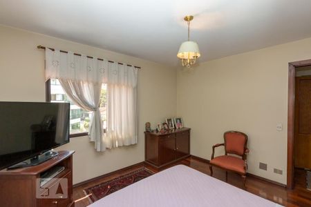 Apartamento à venda com 200m², 4 quartos e 3 vagasSuíte 1