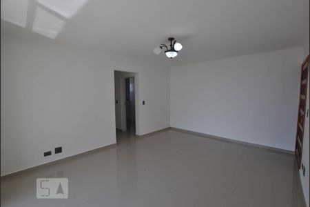 Sala de apartamento para alugar com 2 quartos, 115m² em São João Climaco, São Paulo