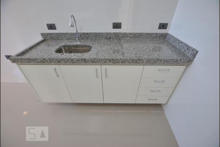 Apartamento para alugar com 115m², 2 quartos e 1 vagaCozinha
