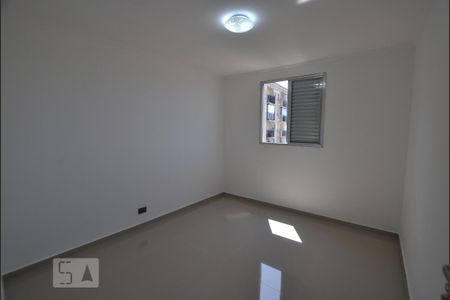 Quarto 1 de apartamento para alugar com 2 quartos, 115m² em São João Climaco, São Paulo