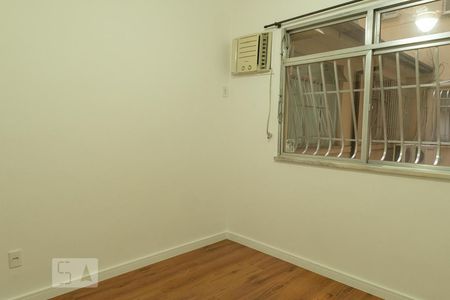 Quarto 2 de apartamento à venda com 2 quartos, 60m² em Icaraí, Niterói